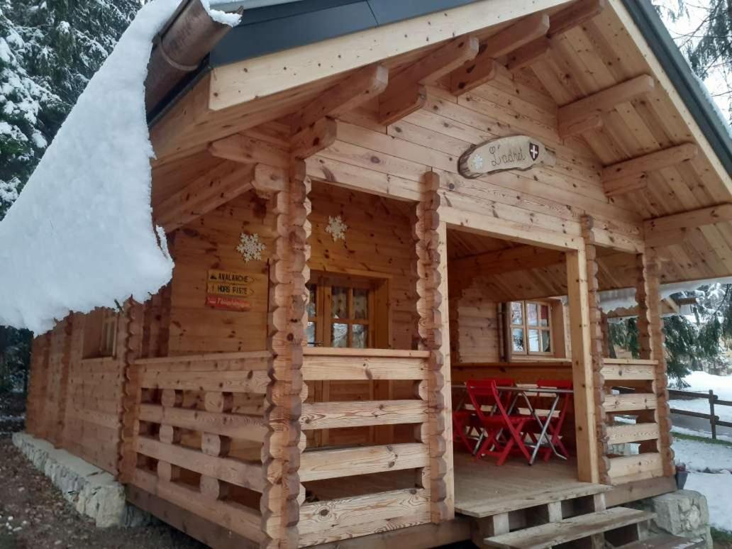 L' Adret Chalet Bluffy